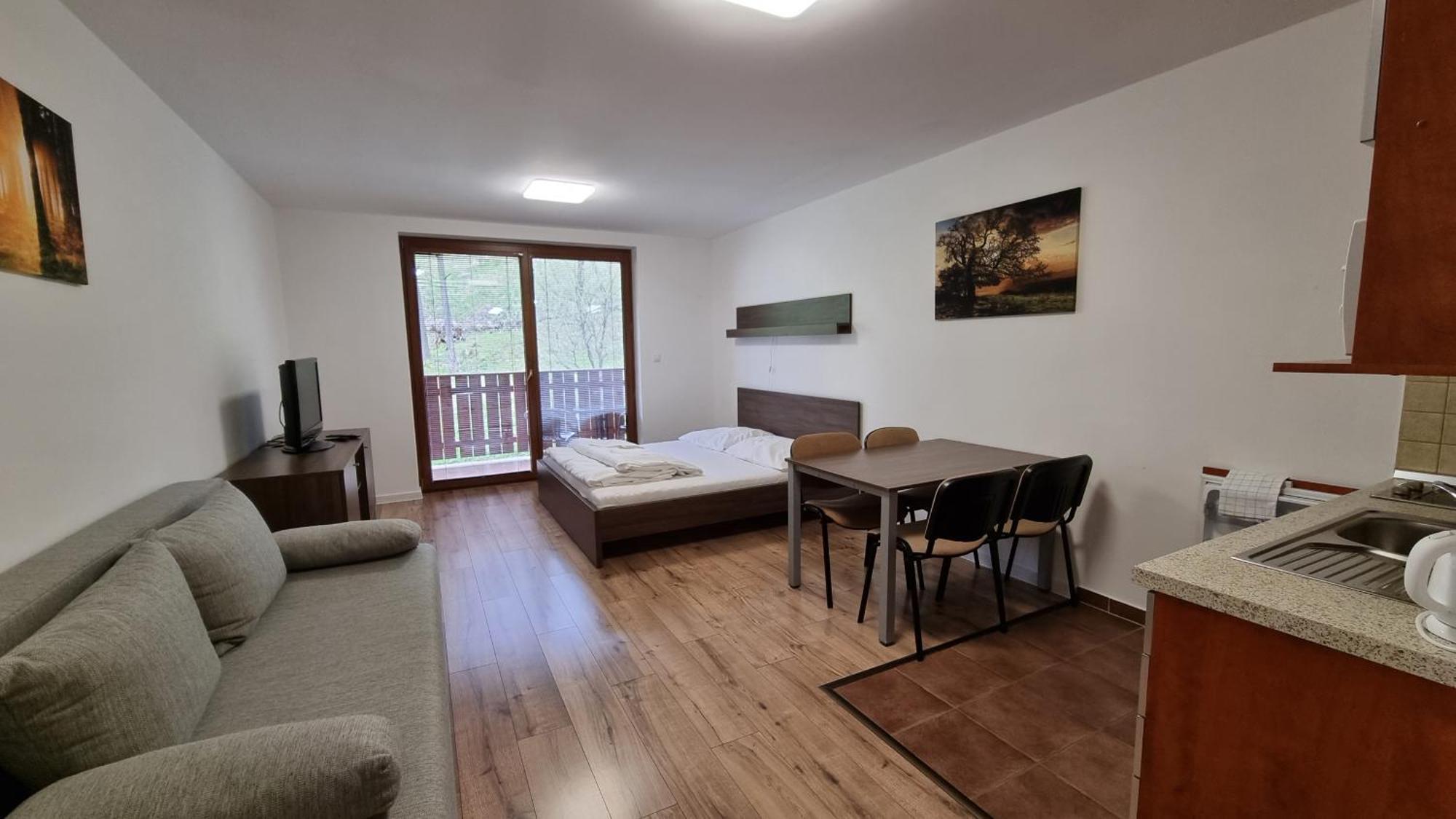 Fatrapark 2 Apartments Hrabovo - Hlavna Recepcia Ruzomberok Kamer foto