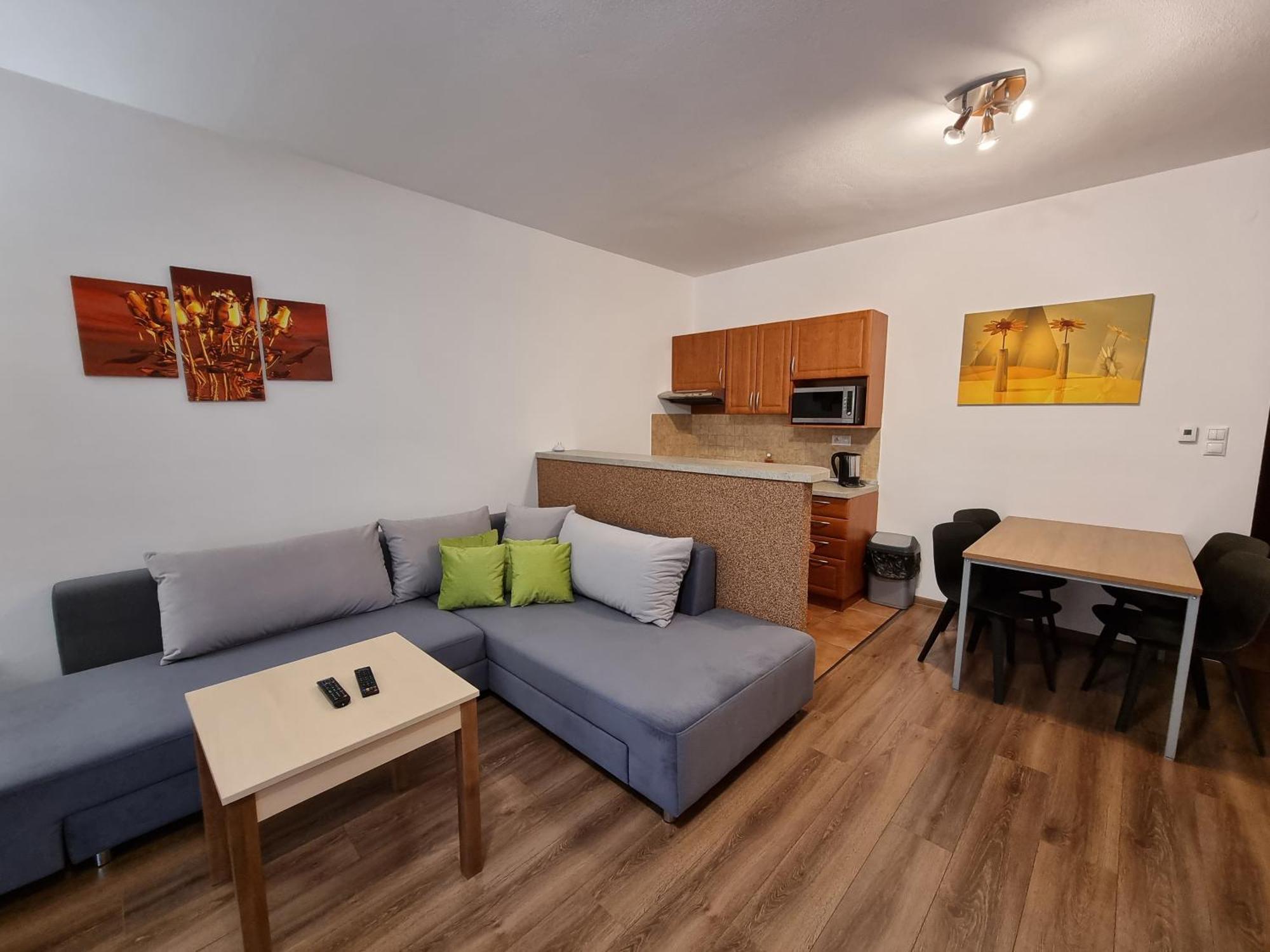 Fatrapark 2 Apartments Hrabovo - Hlavna Recepcia Ruzomberok Kamer foto