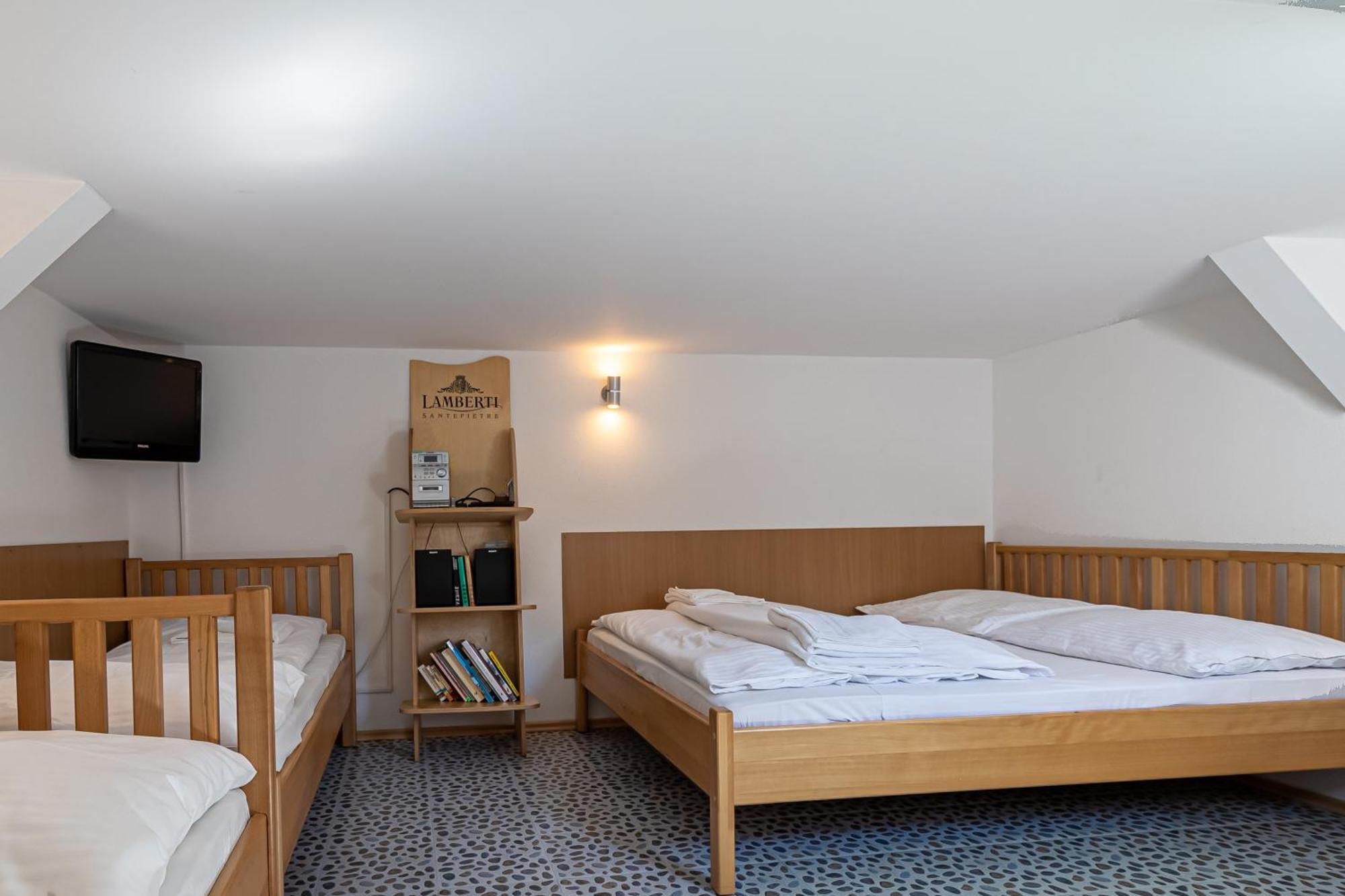 Fatrapark 2 Apartments Hrabovo - Hlavna Recepcia Ruzomberok Kamer foto