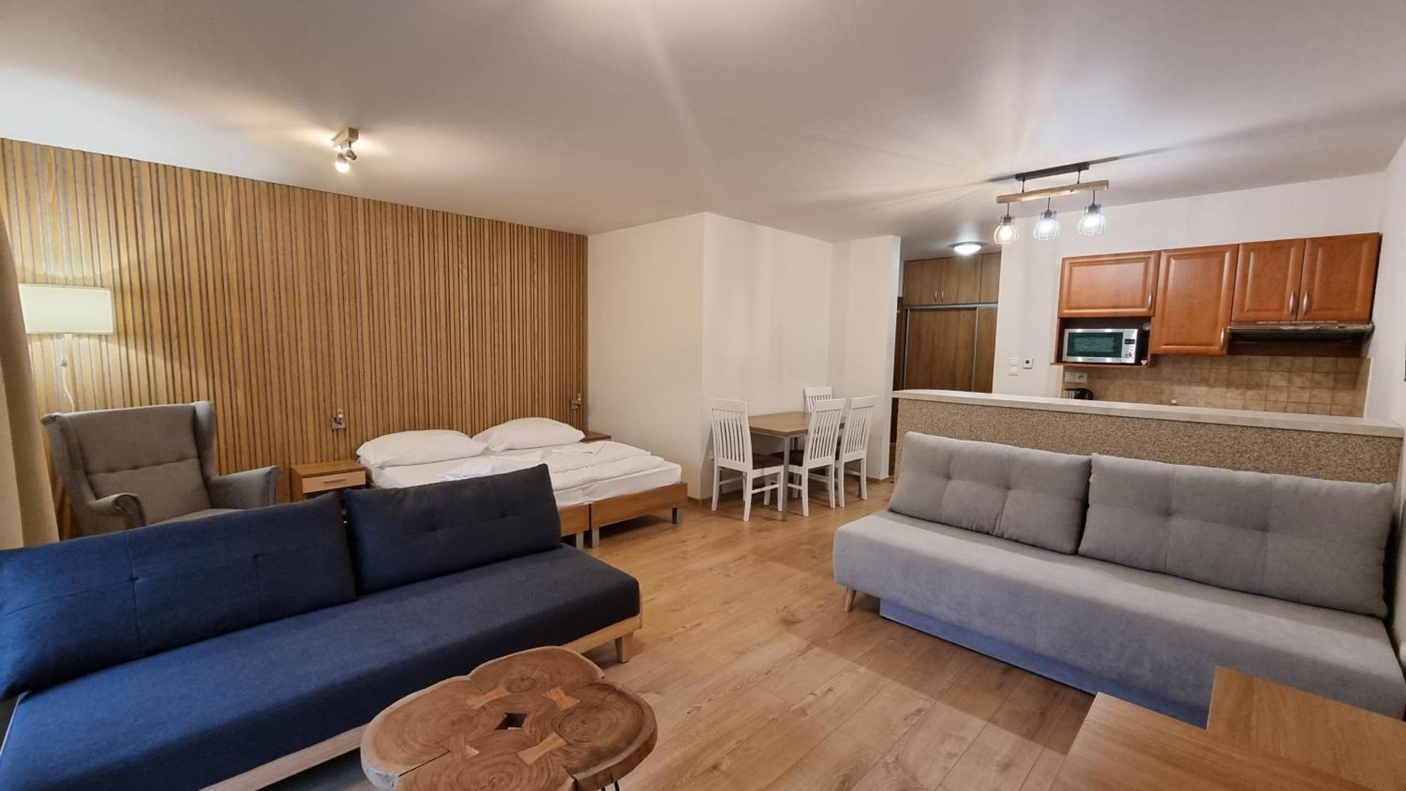 Fatrapark 2 Apartments Hrabovo - Hlavna Recepcia Ruzomberok Buitenkant foto