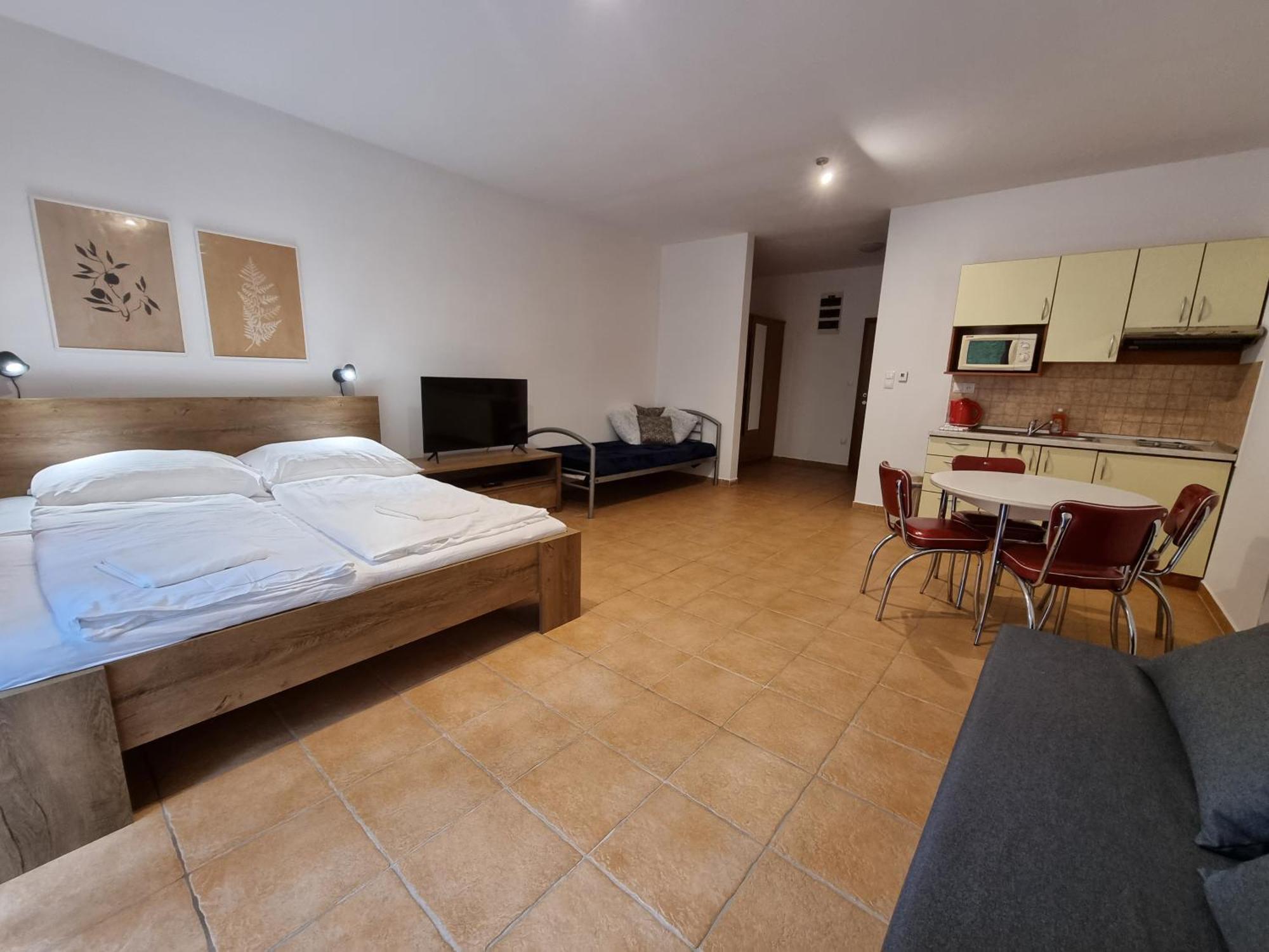 Fatrapark 2 Apartments Hrabovo - Hlavna Recepcia Ruzomberok Buitenkant foto