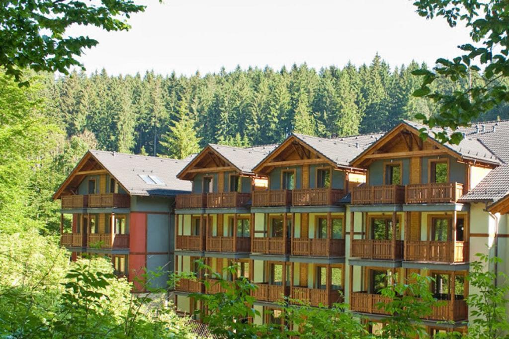 Fatrapark 2 Apartments Hrabovo - Hlavna Recepcia Ruzomberok Buitenkant foto